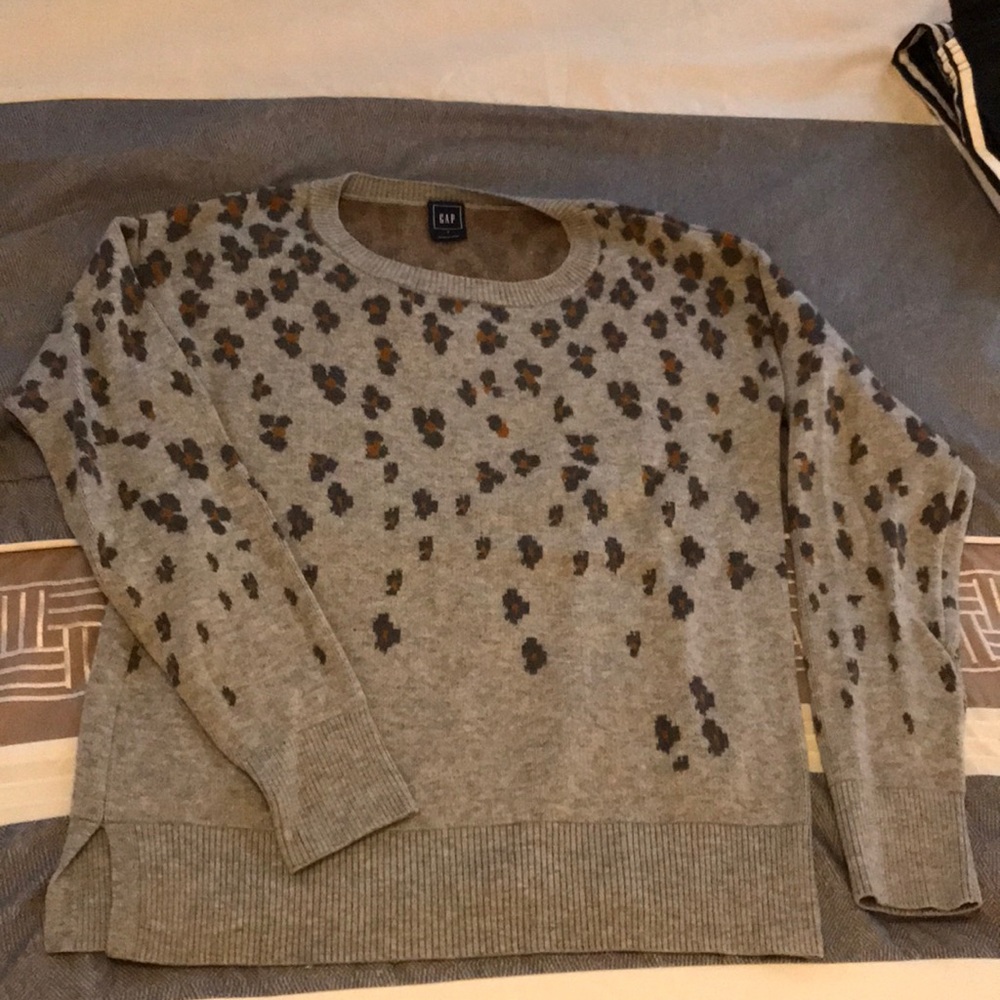 Gap Sweater